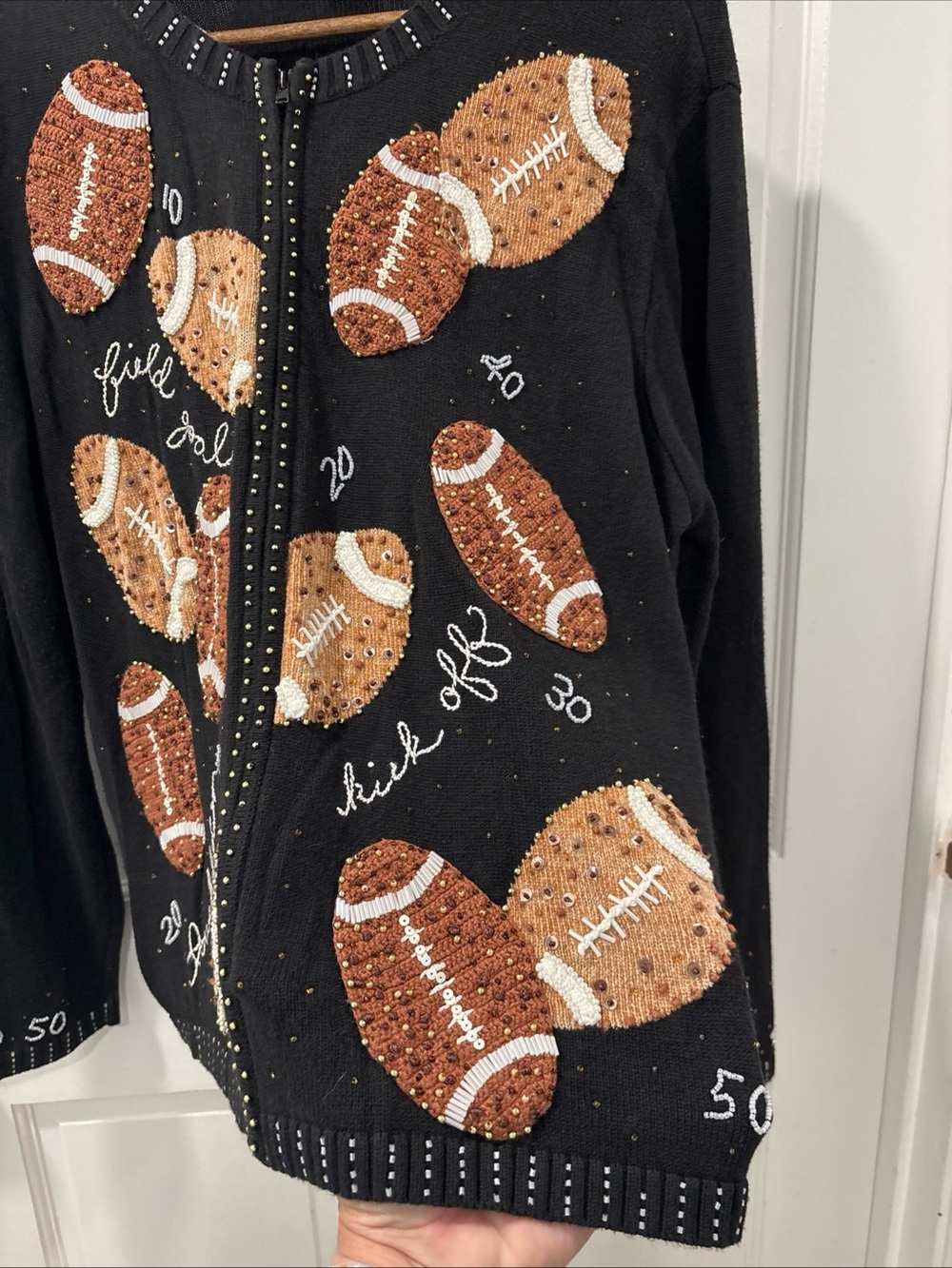 Berek Women’s Vintage Full Zip Sweater Size XL Beaded Football Gameday EUC - Picture 3 of 10